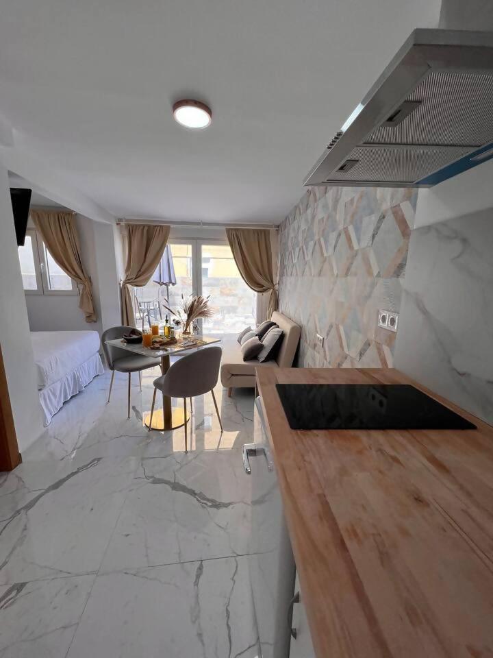 Urban Estudio Elegante Con Terraza 阿利坎特 外观 照片